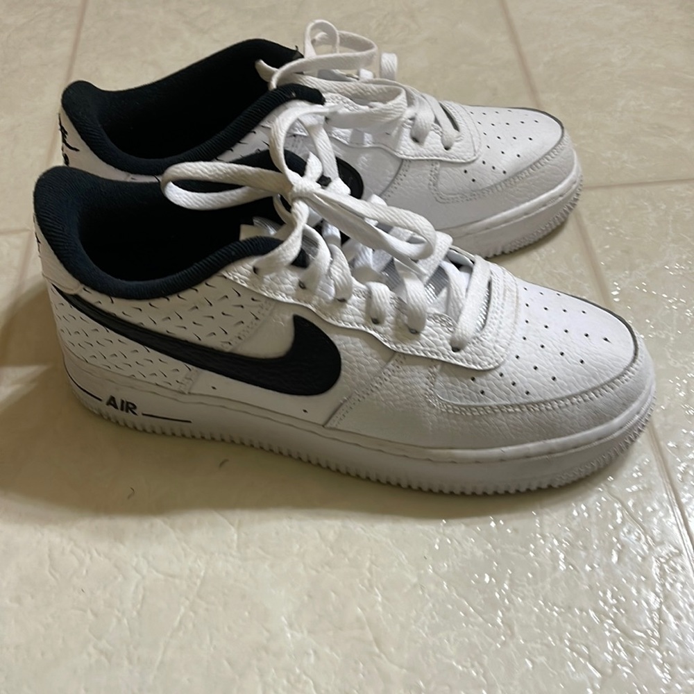 Nike Air youth